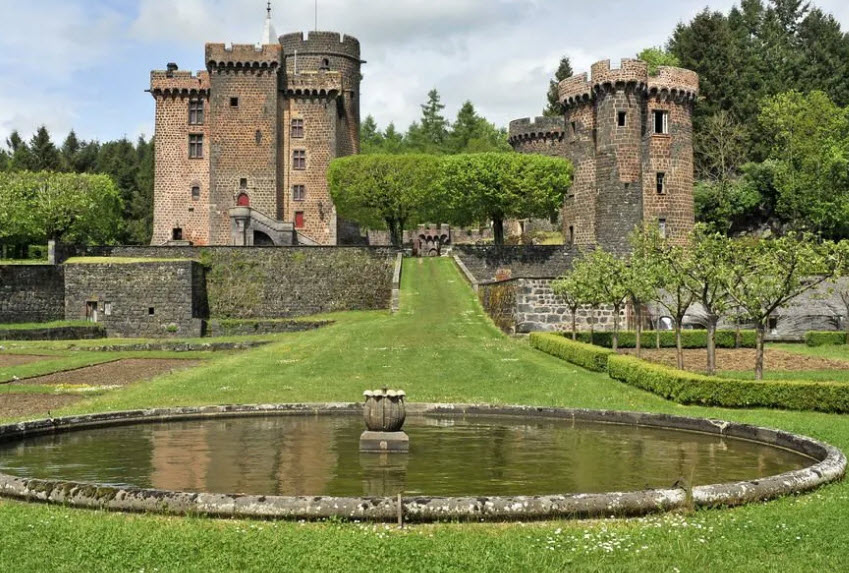 Château-Dauphin, France